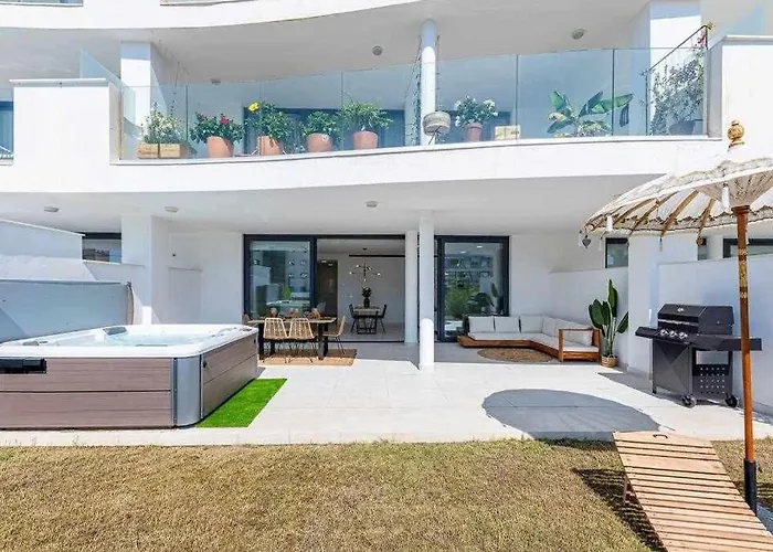 797 - Lujoso 6 Con Jacuzzi En Higueron Fuengirola