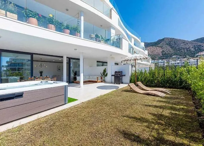 797 - Lujoso 6 Con Jacuzzi En Higueron Fuengirola