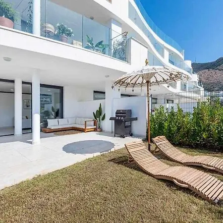 797 - Lujoso 6 Con Jacuzzi En Higueron *