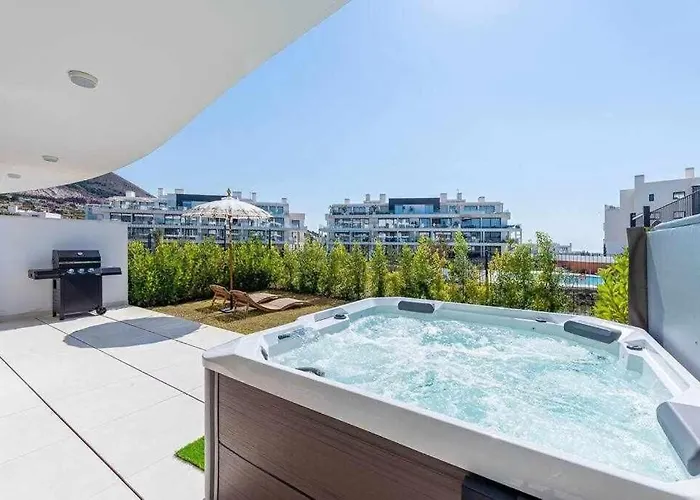 797 - Lujoso 6 Con Jacuzzi En Higueron